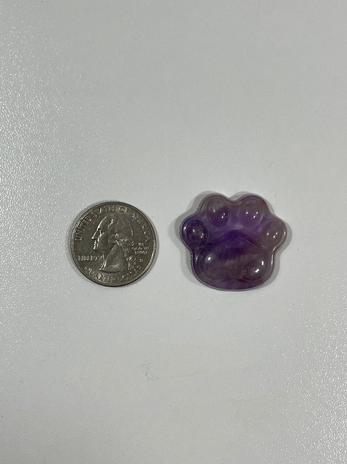 Amethyst Cat Paw Carving