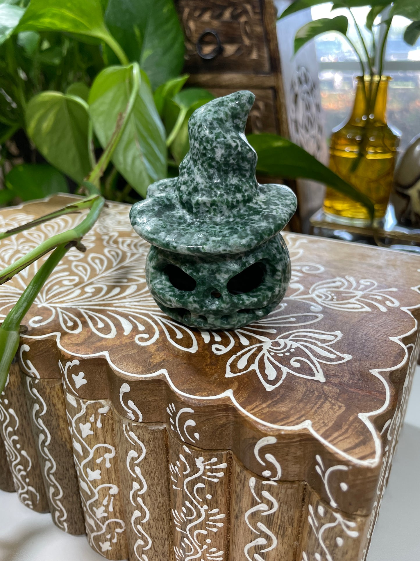 Tree Agate Witchcraft Pumpkin