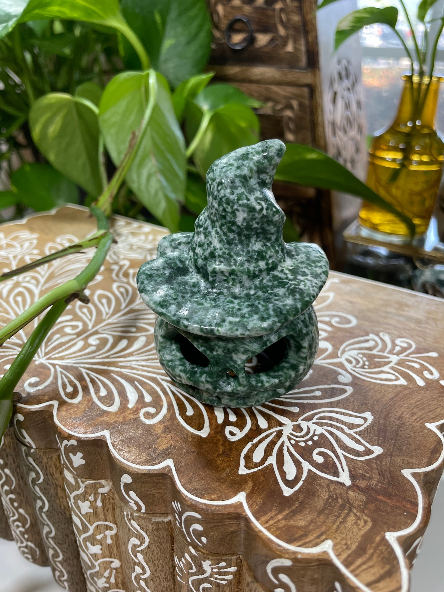 Tree Agate Witchcraft Pumpkin