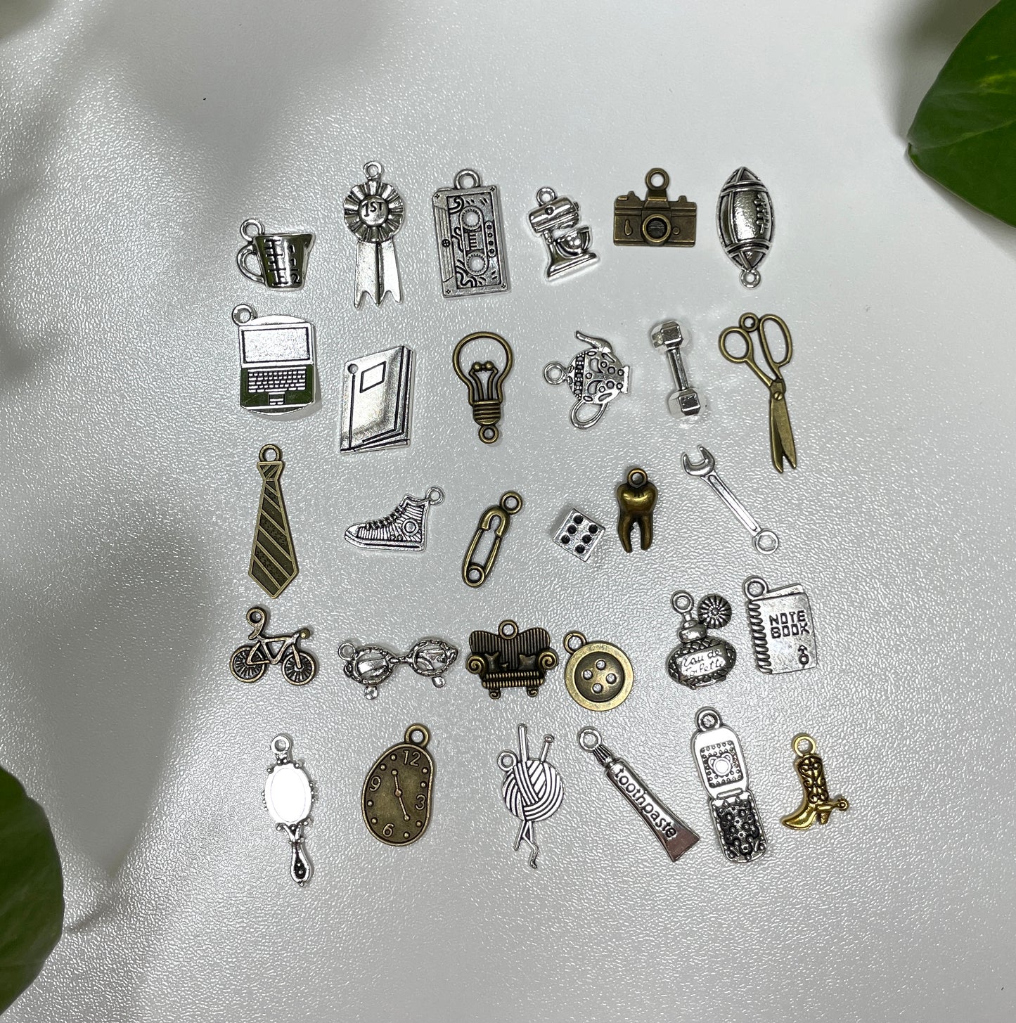 Around the House (Mystery Kit)