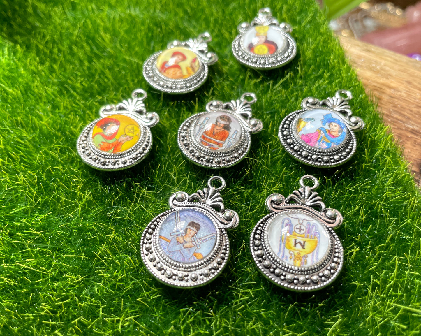 Minor Arcana Tarot Necklace - Vintage Inspired Handmade
