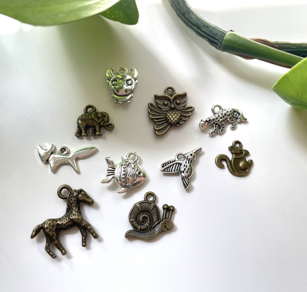 Animal Charm Pack (Mystery Kit)