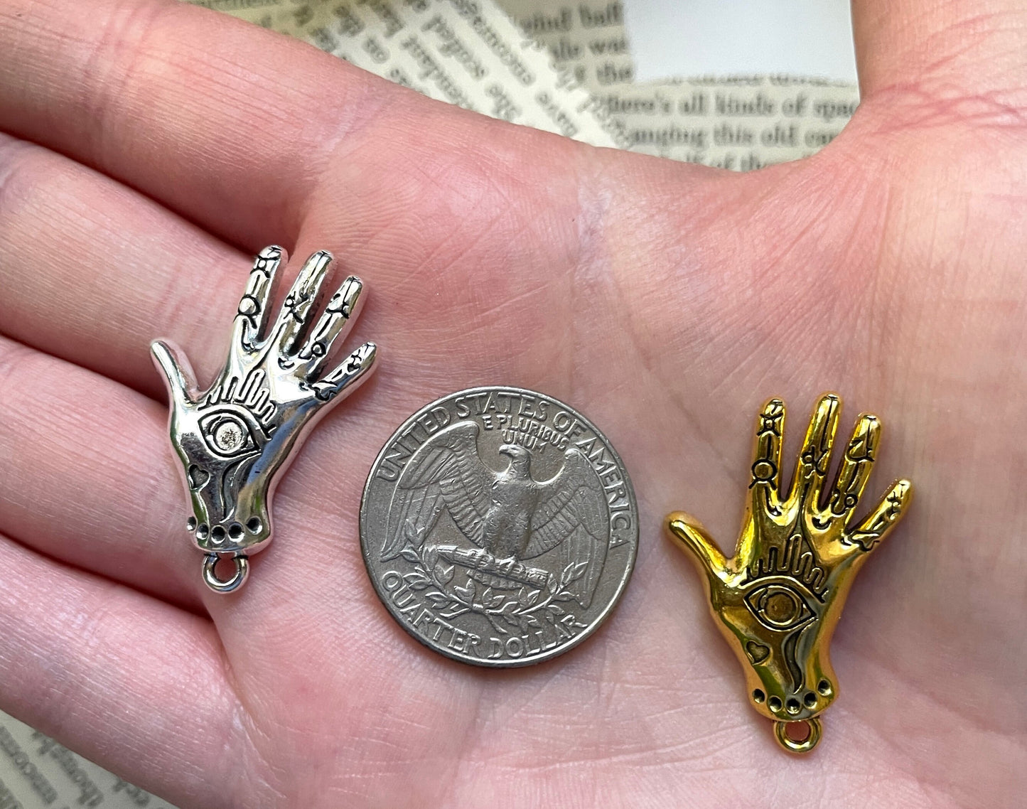 Fortune Telling Palmistry Hand Charm