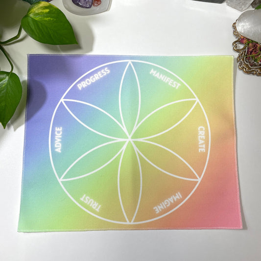 Pastel Daisy Wheel Casting Cloth