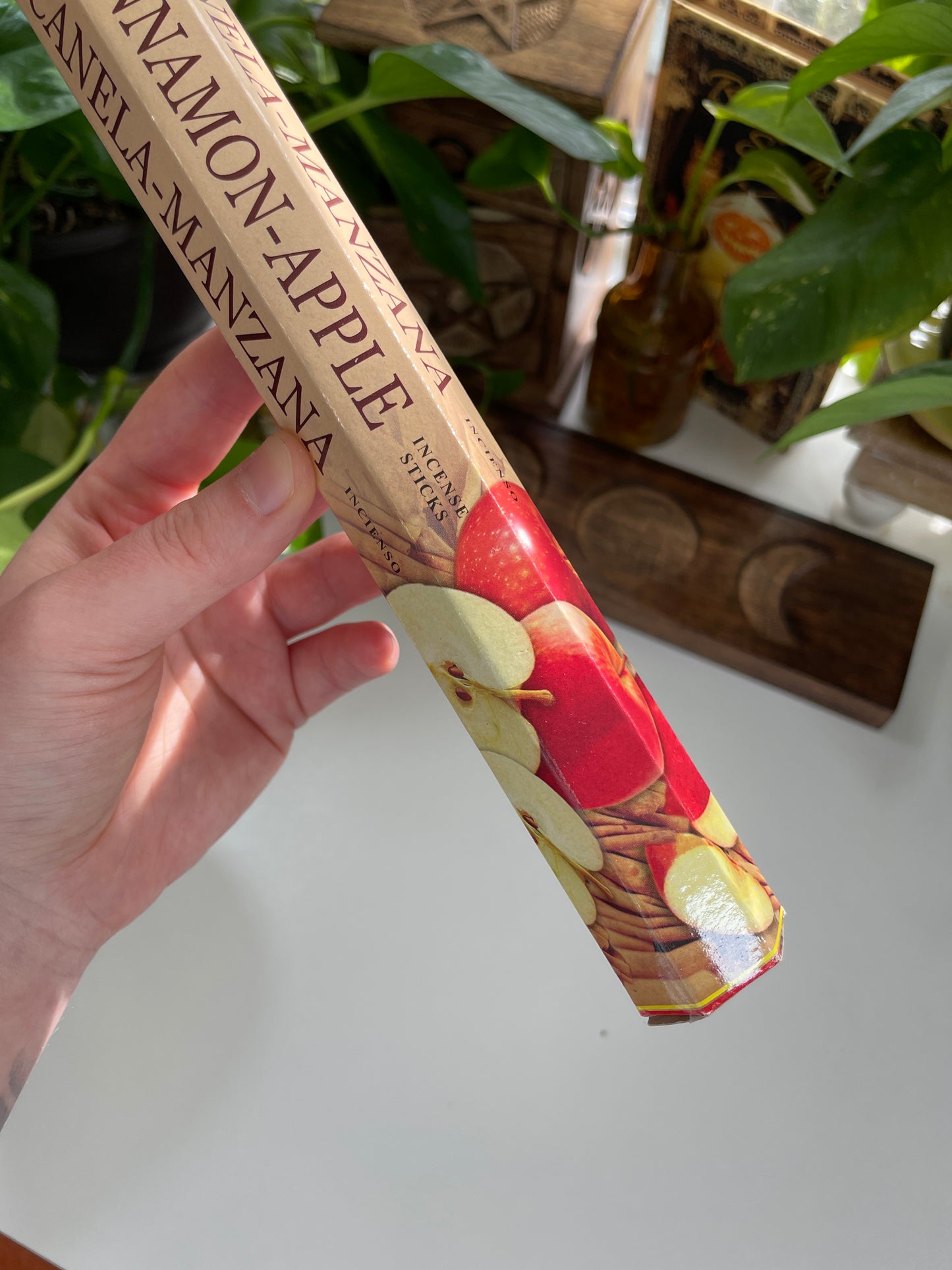 Cinnamon Apple Hem Incense Sticks