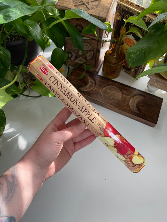 Cinnamon Apple Hem Incense Sticks