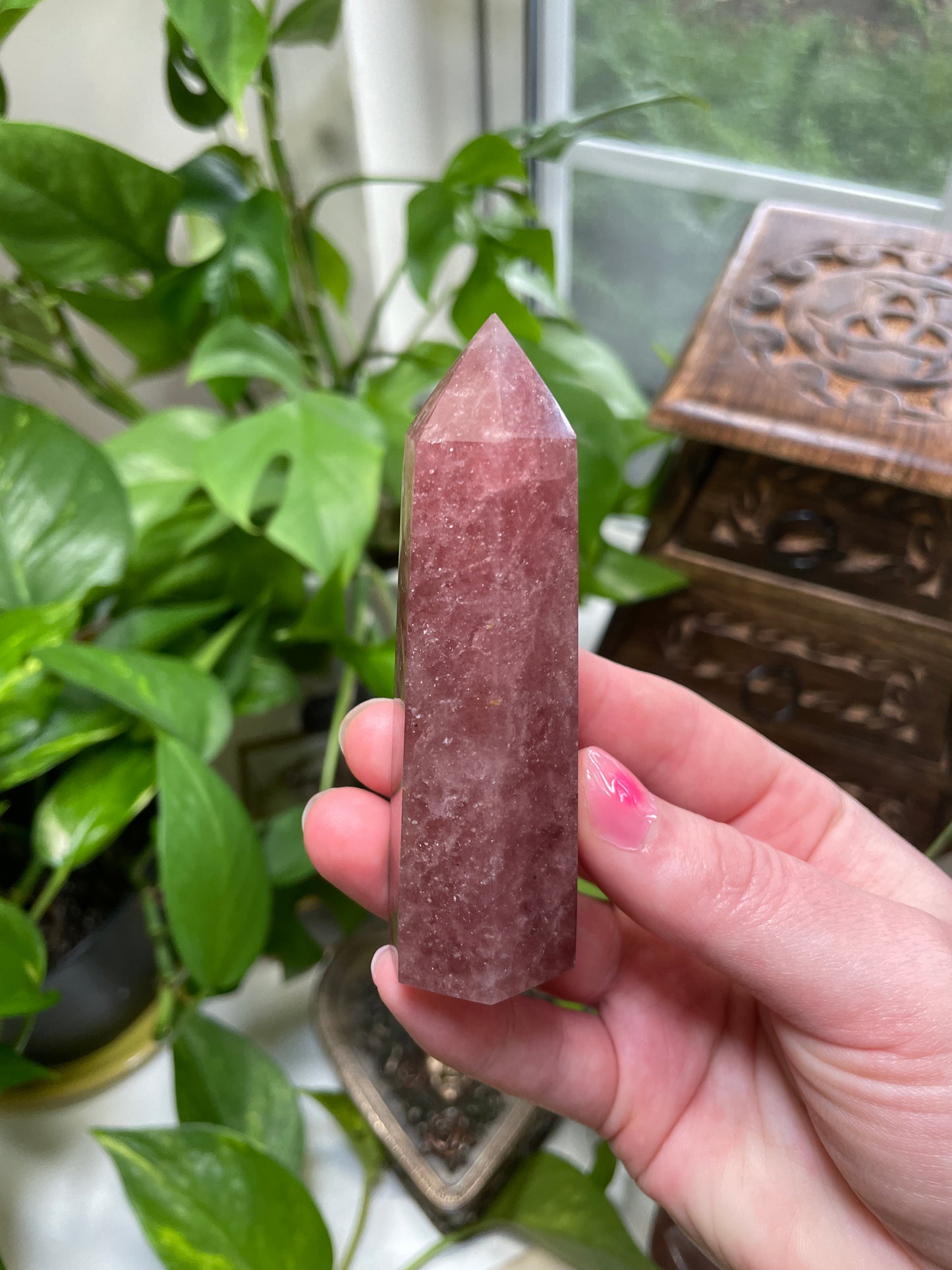 Strawberry Quartz Point