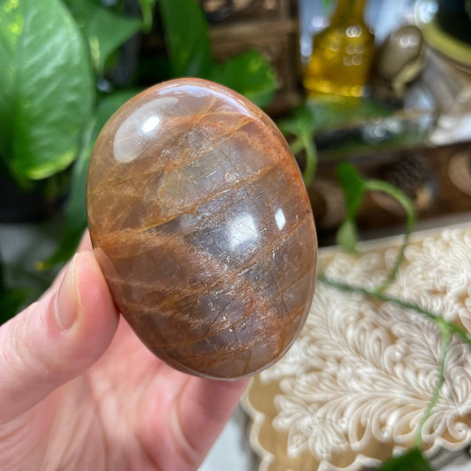 Peach Moonstone Palm Stone