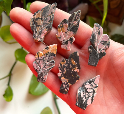 Rhodonite Mini Leaf