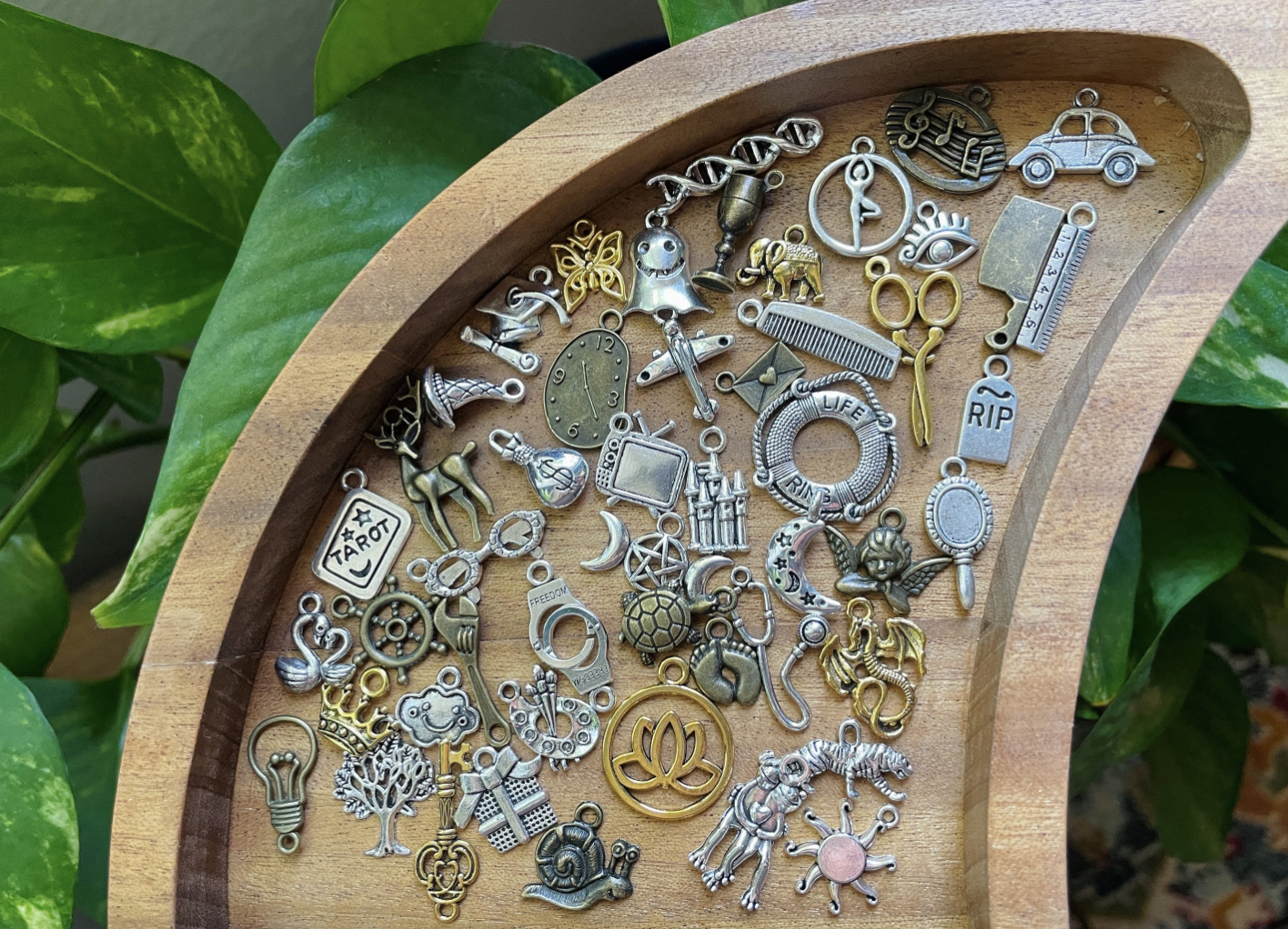 50 Charm Kit (Mystery Charms)