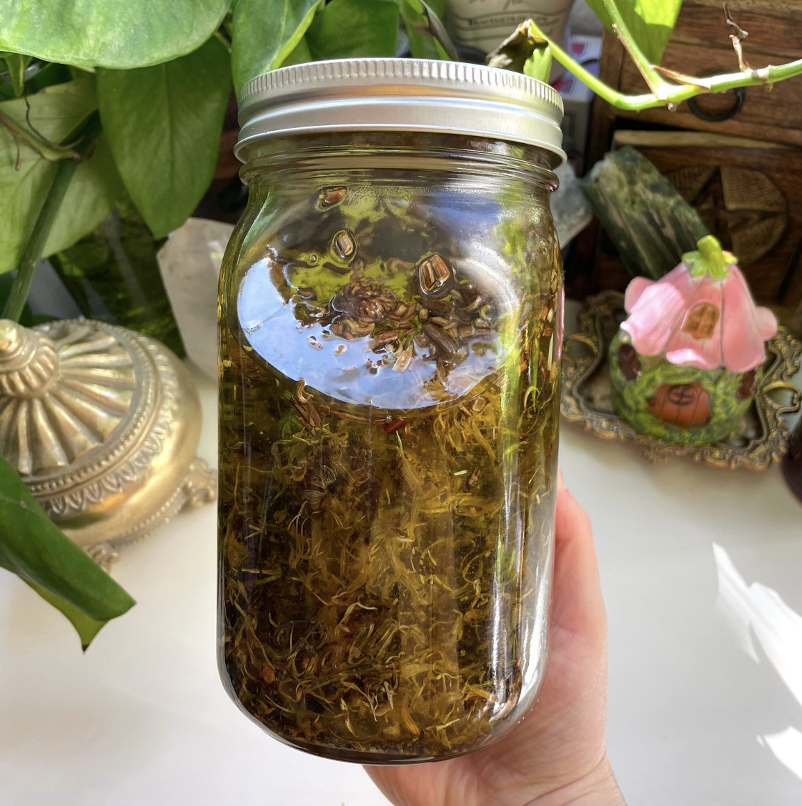 Abundance Ritual Oil (made by emerald lotus)