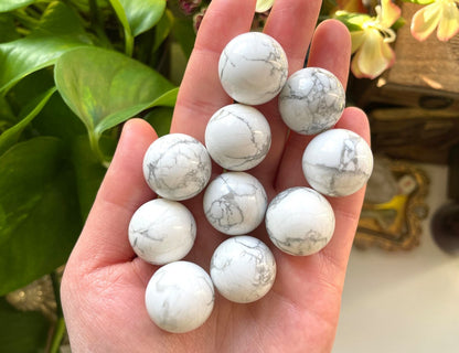 Howlite Mini Sphere